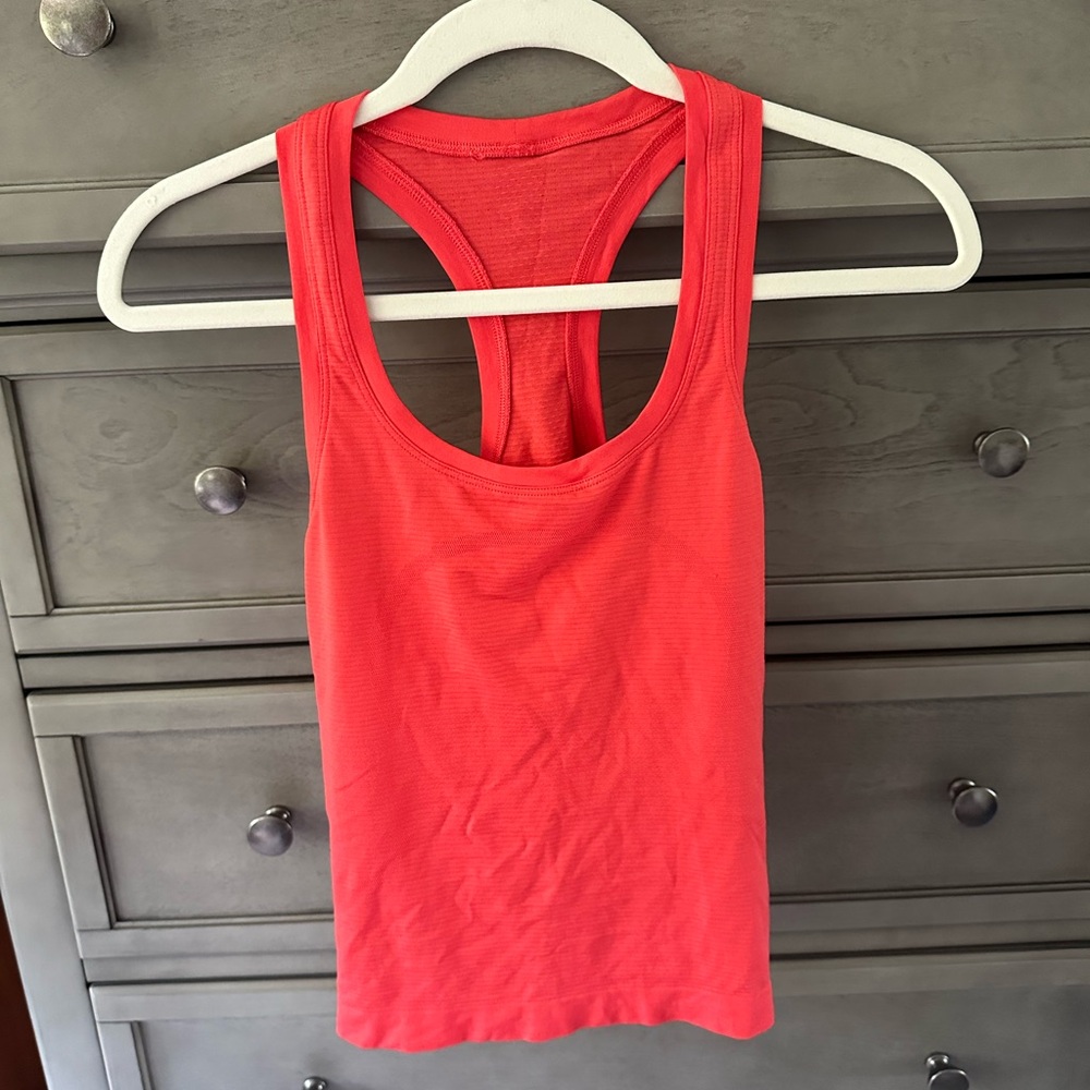 Lululemon Tank